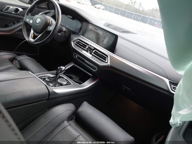 2021 BMW X5 PHEV 5UXTA6C0XM9F97640 Photo 4