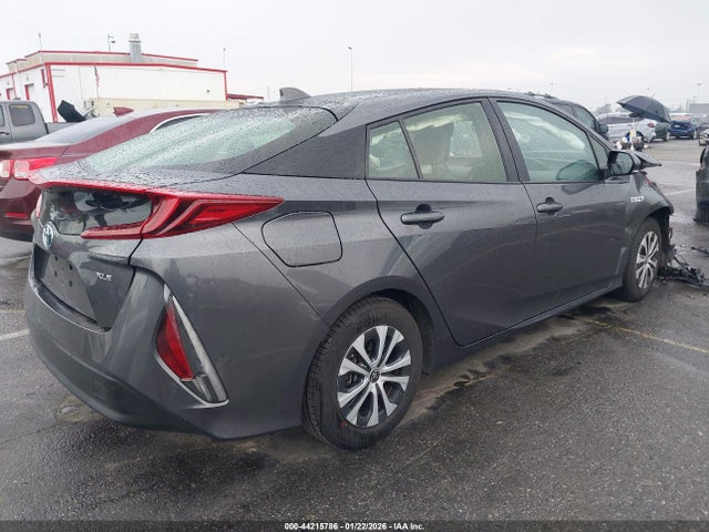 2020 TOYOTA PRIUS PRIME JTDKARFP3L3121803 Photo 3
