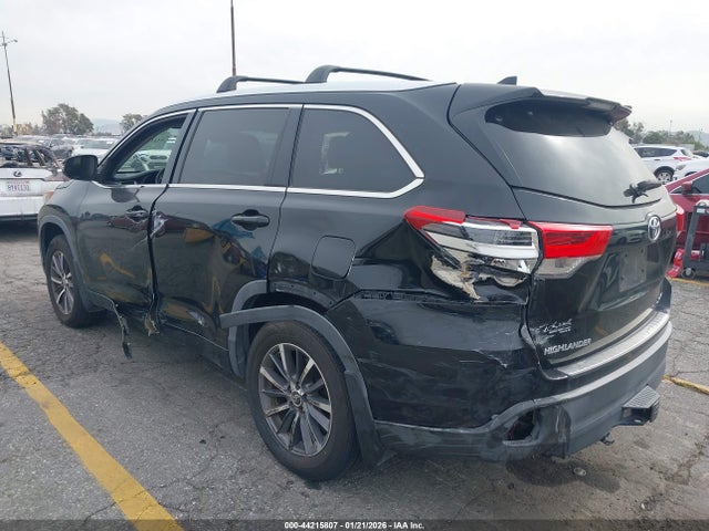 5TDJZRFH8HS434803 Toyota Highlander Xle