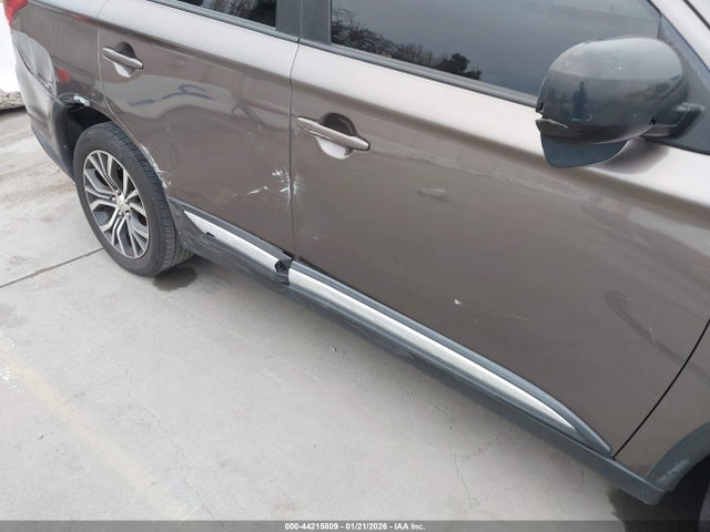 2018 MITSUBISHI OUTLANDER JA4AD2A37JZ021495 Photo 5