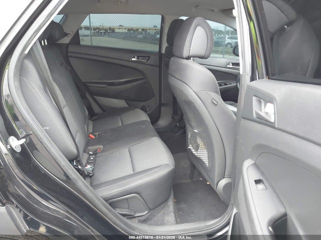2018 HYUNDAI TUCSON KM8J33A48JU720716 Photo 7