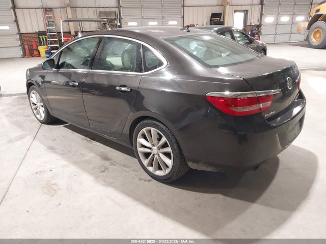 44215829 :رقم المزاد ، 1G4PS5SK6E4153532 vin ، 2014 Buick Verano Leather Group مزاد بيع