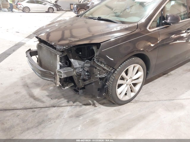 44215829 :رقم المزاد ، 1G4PS5SK6E4153532 vin ، 2014 Buick Verano Leather Group مزاد بيع