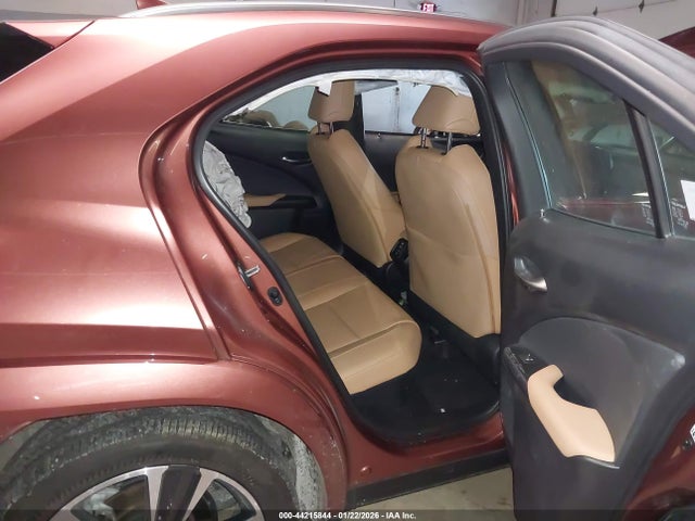 Продаж на аукціоні авто 2025 Lexus Ux Ux 300h Premium, vin: JTHUCJDH6S2003408, номер лоту: 44215844