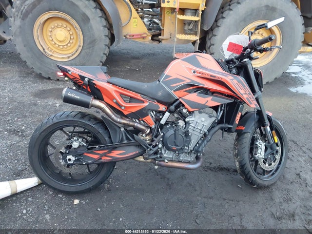 KTM 790 Duke 2023 LCETU7404PH700510 Image 12