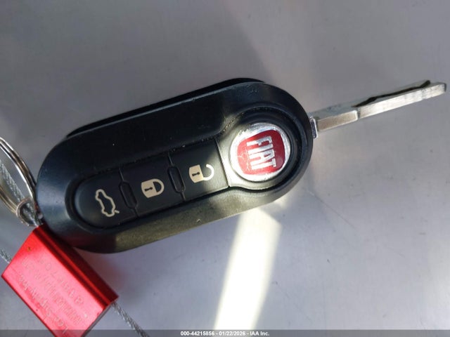 2017 FIAT 500E 3C3CFFGE7HT621027 Photo 10