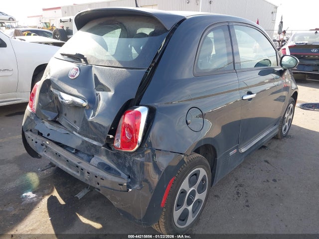 2017 FIAT 500E 3C3CFFGE7HT621027 Photo 3