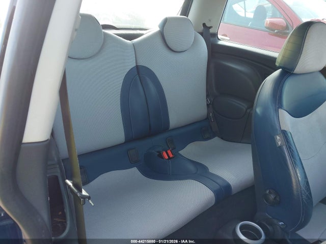 2006 MINI COOPER S WMWRE33516TL23088 Photo 7