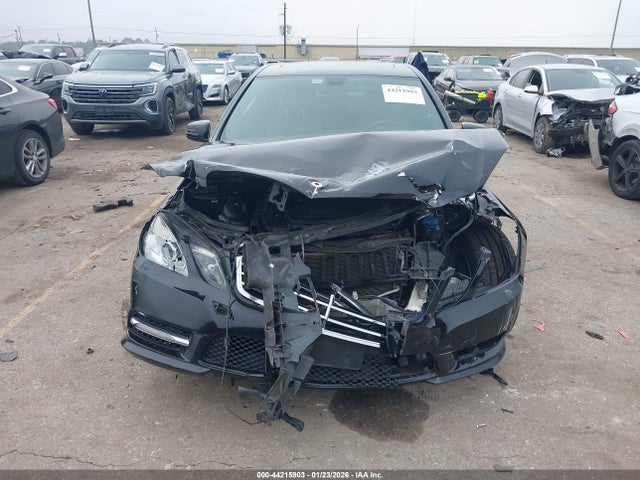 Продаж на аукціоні авто 2012 Mercedes-benz E 350, vin: WDDHF5KB9CA589387, номер лоту: 44215903