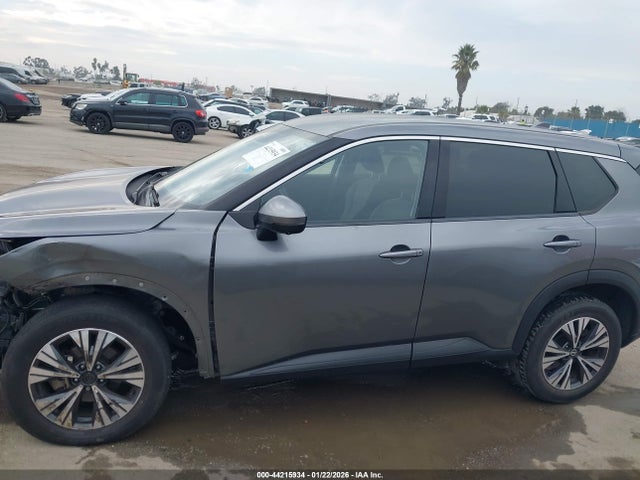 JN8AT3BB5MW226683 Nissan Rogue Sv Intelligent Awd