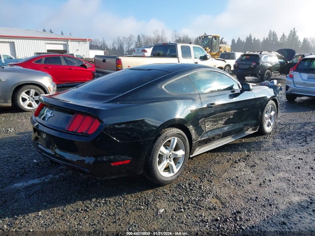 1FA6P8AM6H5277374 Ford Mustang V6