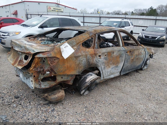 1HGCV2F90KA031960 Honda Accord Touring 2.0t