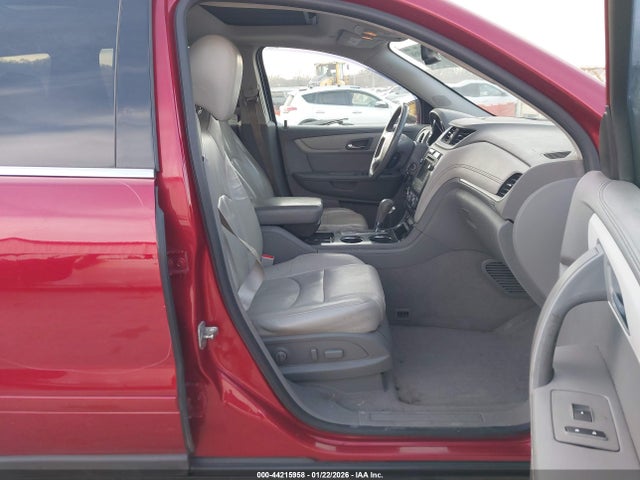2014 Chevrolet Traverse 2lt მანქანა იყიდება აუქციონზე, vin: 1GNKVHKD0EJ157657, აუქციონის ნომერი: 44215958
