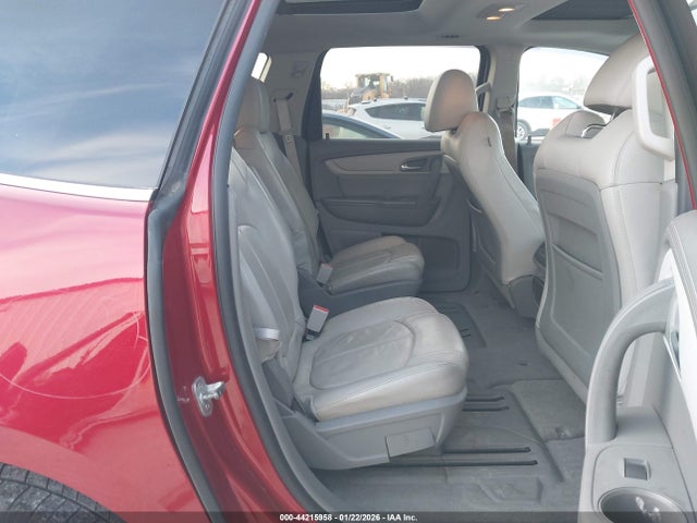 2014 Chevrolet Traverse 2lt მანქანა იყიდება აუქციონზე, vin: 1GNKVHKD0EJ157657, აუქციონის ნომერი: 44215958