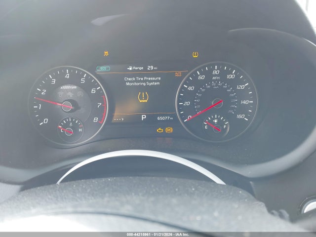 KNAE25LA4J6011063 KIA Stinger Premium