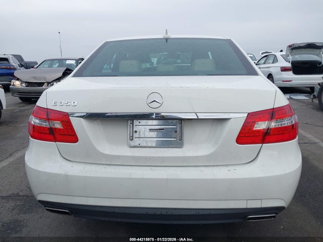 2011 Mercedes-benz E 350 მანქანა იყიდება აუქციონზე, vin: WDDHF5GB1BA514495, აუქციონის ნომერი: 44215975