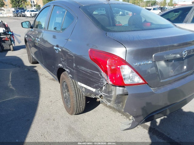 Nissan Versa 1.6 S 2019 3N1CN7AP1KL832829 Image 6
