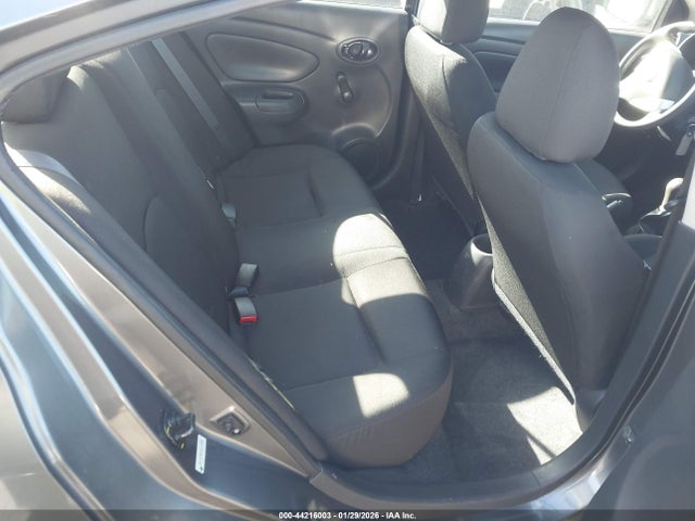 Nissan Versa 1.6 S 2019 3N1CN7AP1KL832829 Image 8