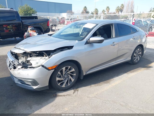 2HGFC2F51GH520523 Honda Civic Lx