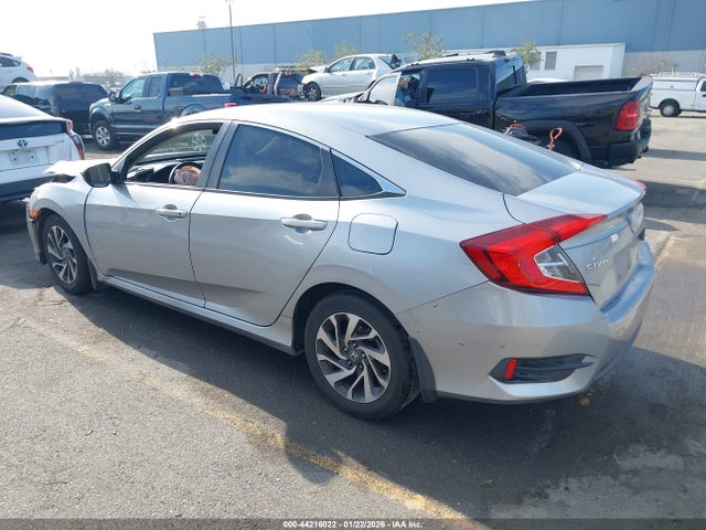 2HGFC2F51GH520523 Honda Civic Lx