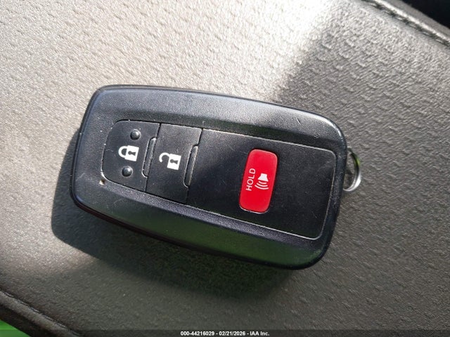 2021 TOYOTA PRIUS JTDKAMFU9M3143184 Photo 10