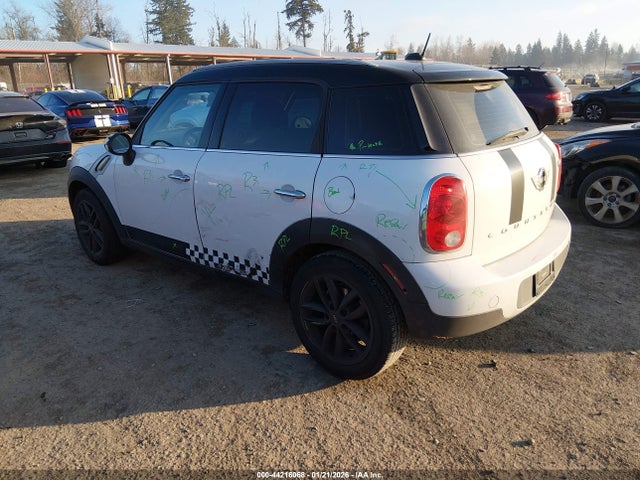 2014 MINI COUNTRYMAN WMWZB3C56EWR38001 Photo 2