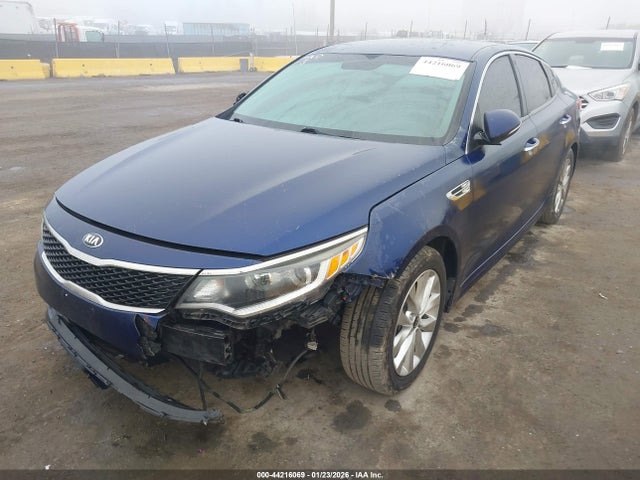5XXGT4L32GG060017 KIA Optima Lx