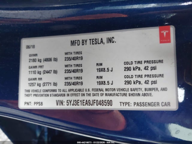 2018 TESLA MODEL 3 5YJ3E1EA9JF048590 Photo 8