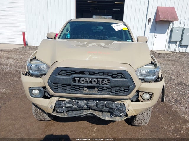 5TFAZ5CNXHX022394 Toyota Tacoma Sr5 V6