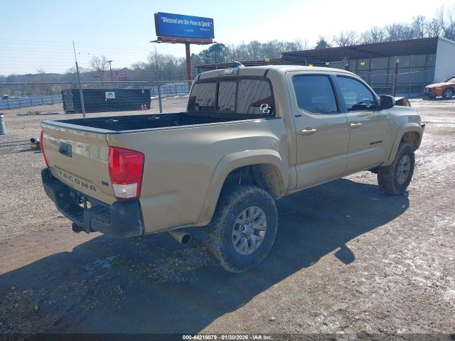 5TFAZ5CNXHX022394 Toyota Tacoma Sr5 V6