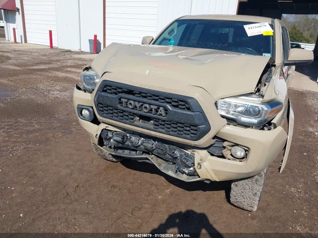 5TFAZ5CNXHX022394 Toyota Tacoma Sr5 V6