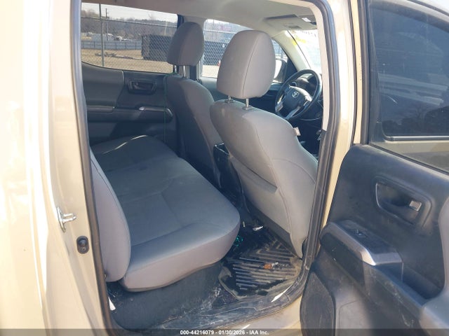 5TFAZ5CNXHX022394 Toyota Tacoma Sr5 V6
