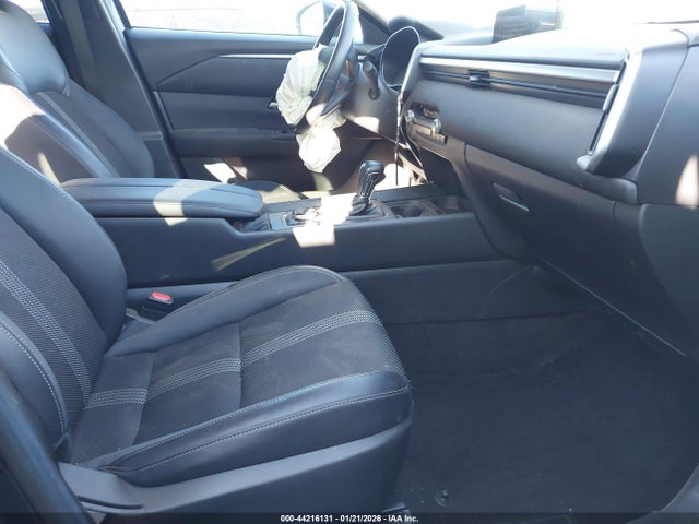 Продажа на аукционе авто 2024 Mazda Cx-50 2.5 S Preferred, vin: 7MMVABBM6RN186013, номер лота: 44216131