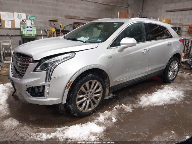 Продажа на аукционе авто 2017 Cadillac Xt5 Platinum, vin: 1GYKNFRS7HZ219170, номер лота: 44216154