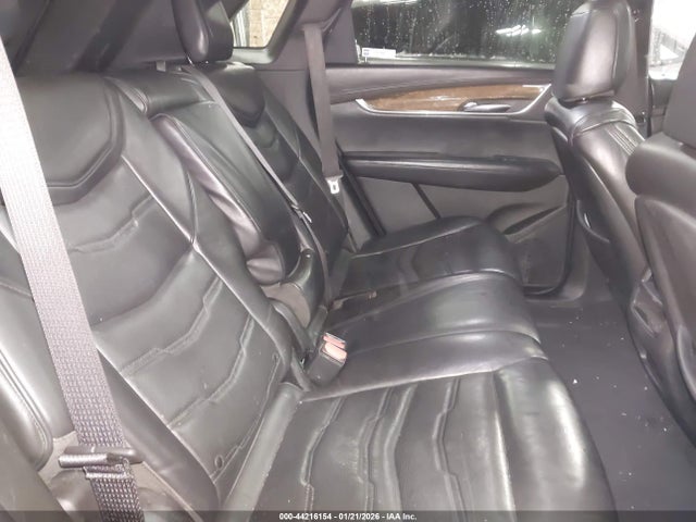 Продажа на аукционе авто 2017 Cadillac Xt5 Platinum, vin: 1GYKNFRS7HZ219170, номер лота: 44216154