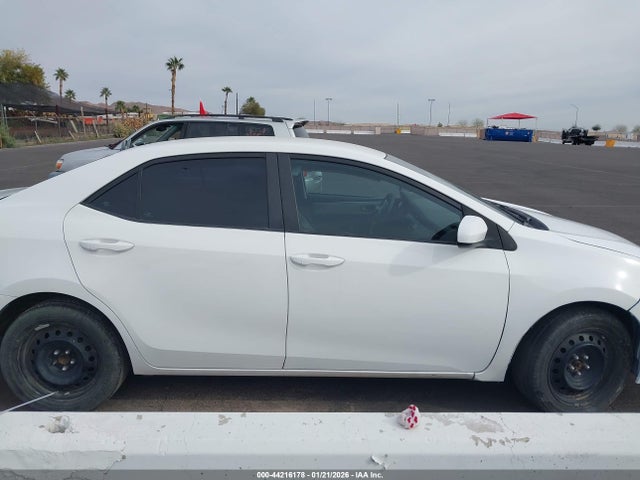 Toyota COROLLA LE 2014 5YFBURHEXEP143990 Image 13