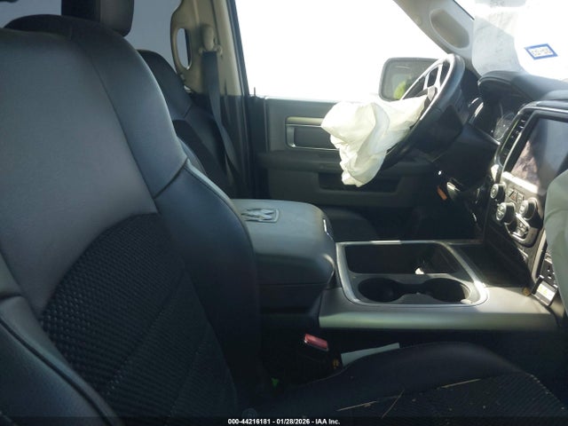 Продаж на аукціоні авто 2019 Ram 1500 Classic Lone Star Silver  4x2 5'7 Box, vin: 1C6RR6LT2KS586303, номер лоту: 44216181