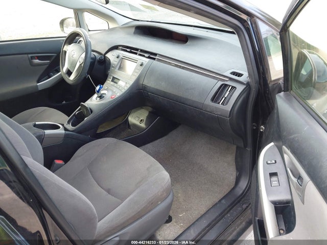 2015 TOYOTA PRIUS JTDKN3DU1F0397266 Photo 4