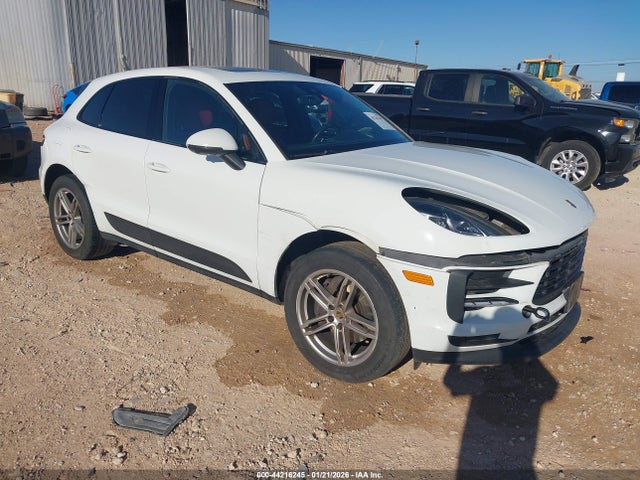2021 PORSCHE MACAN WP1AA2A50MLB06104 Photo 0