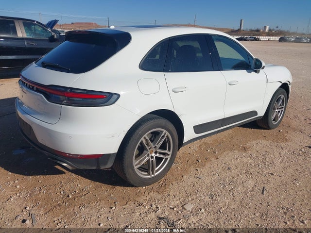 2021 PORSCHE MACAN WP1AA2A50MLB06104 Photo 3