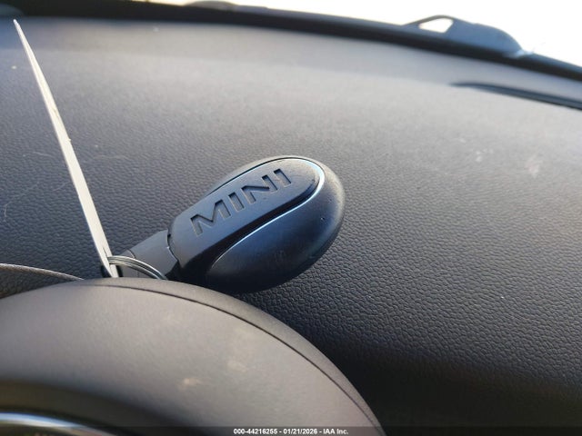 2020 MINI HARDTOP WMWXU7C04L2L89965 Photo 10