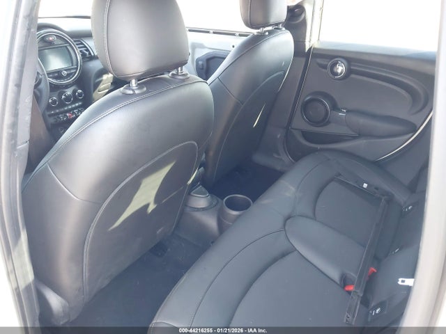 2020 MINI HARDTOP WMWXU7C04L2L89965 Photo 7