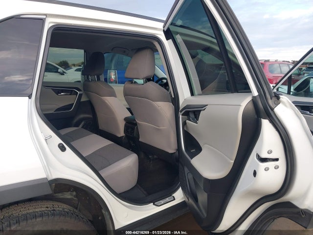 2T3W1RFV1MC134873 Toyota Rav4 Xle
