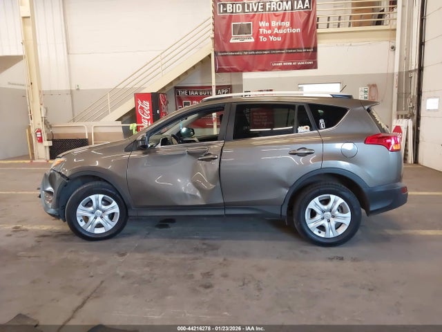 Toyota RAV4 LE 2014 JTMBFREV5ED057195 Image 14