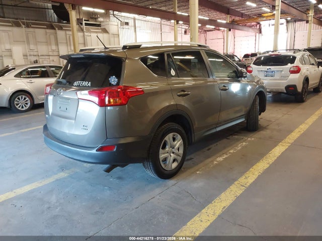 Toyota RAV4 LE 2014 JTMBFREV5ED057195 Image 4