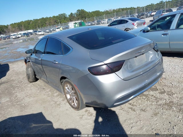 Chrysler 200 Limited 2015 1C3CCCAB2FN607488 Image 3