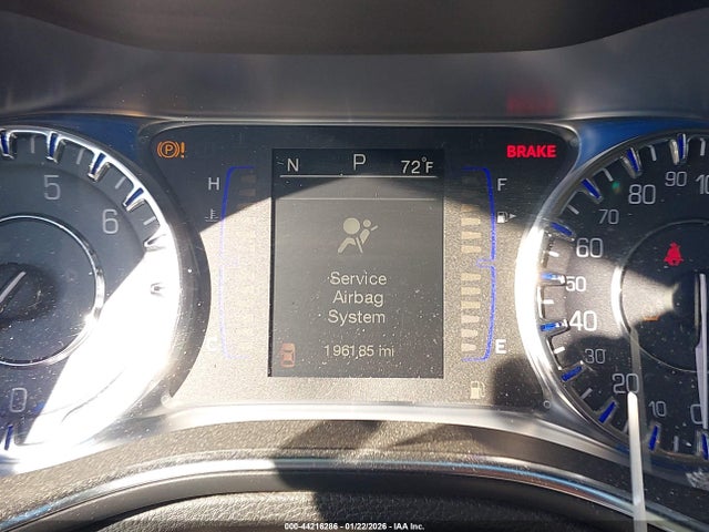 Chrysler 200 Limited 2015 1C3CCCAB2FN607488 Image 7