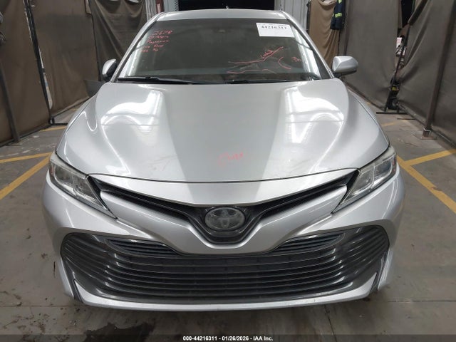 4T1B11HK1JU607127 Toyota CAMRY LE