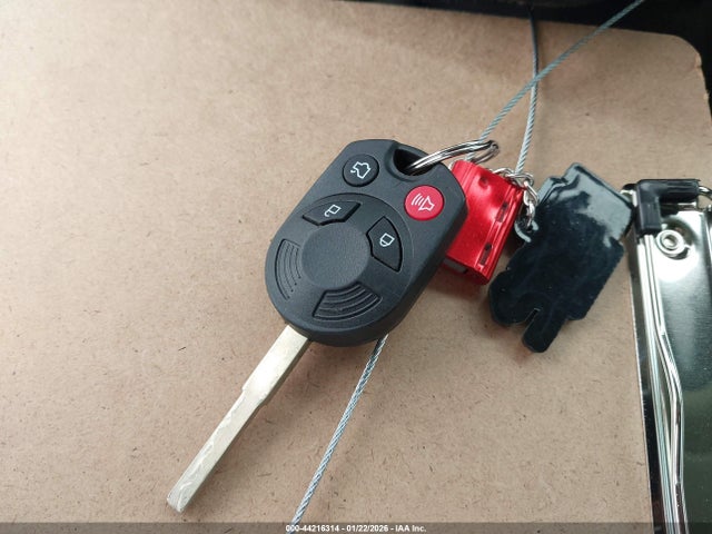 1FADP3FE9GL216073 Ford FOCUS SE