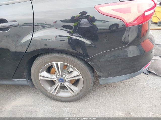 1FADP3FE9GL216073 Ford FOCUS SE